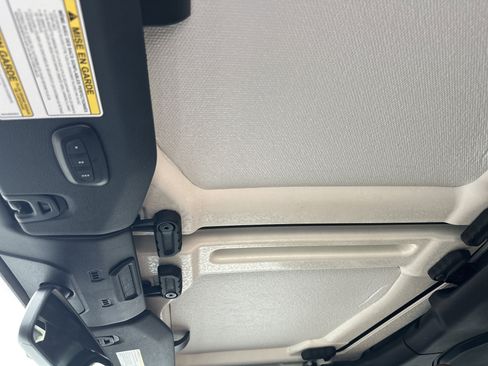 Used 2023 Jeep Wrangler Unlimited Rubicon 4xe w/ Safety Group image 37