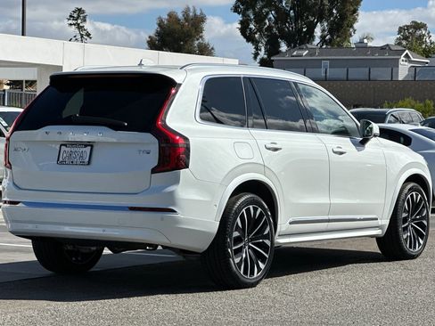 New 2026 Volvo XC90 T8 Ultra w/ Lounge Package AWD/4WD image 5