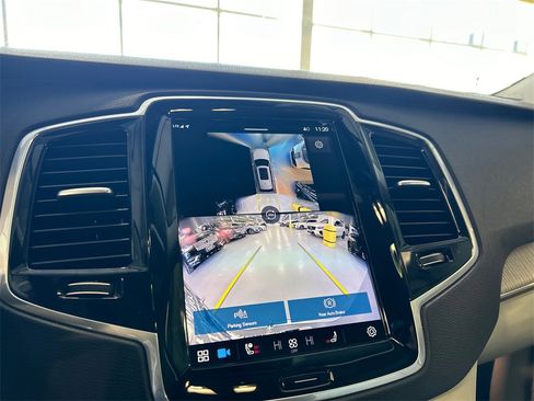 Certified 2024 Volvo XC90 B6 Plus w/ Protection Package Premier image 17