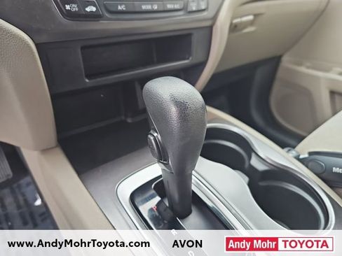 Used 2017 Honda Pilot LX image 24