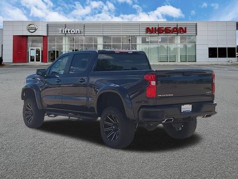 Used 2022 Chevrolet Silverado 1500 RST AWD/4WD image 5