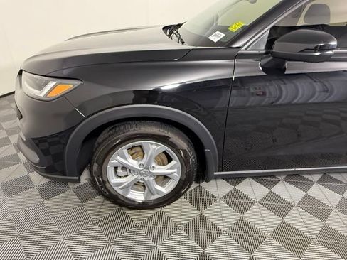 Used 2025 Honda HR-V LX image 12