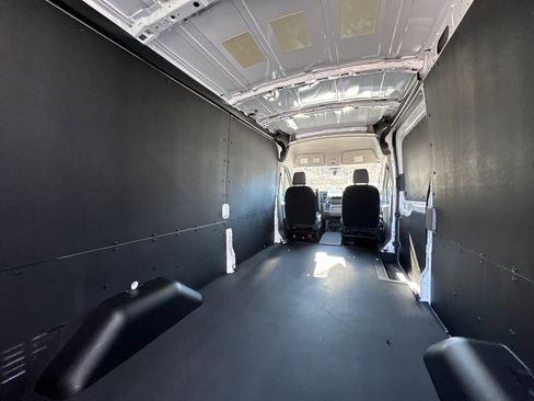 New 2026 Ford Transit 250 w/ Load Area Protection Package image 38