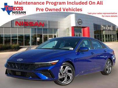 Used 2025 Hyundai Elantra SEL