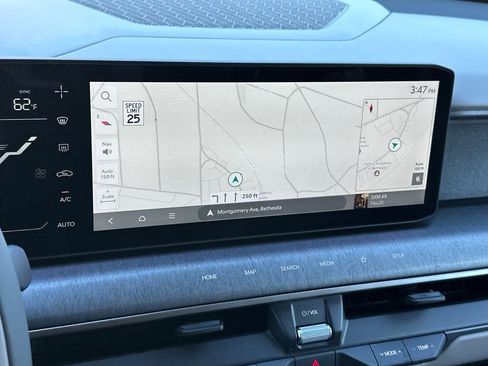 New 2026 Kia EV9 Wind image 25