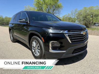 Used 2022 Chevrolet Traverse LT