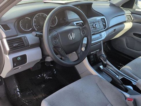 Used 2013 Honda Accord LX image 10