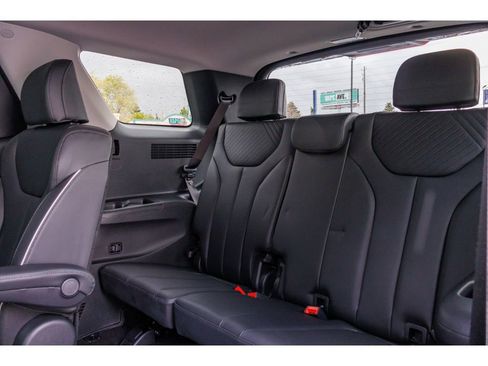 Used 2025 Hyundai Palisade SEL AWD/4WD image 15