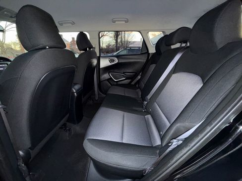 Certified 2022 Kia Soul LX image 21