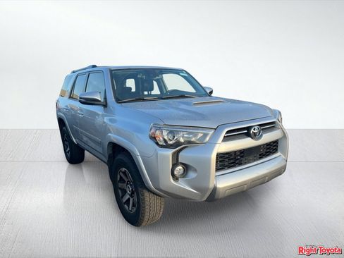 Used 2023 Toyota 4Runner TRD Off-Road Premium w/ Moonroof Package AWD/4WD image 5