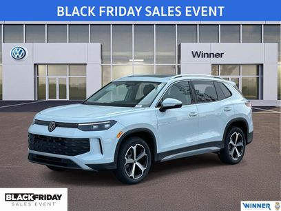 New 2025 Volkswagen Tiguan SE