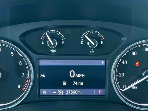 Used 2023 Buick Enclave Essence w/ Sport Touring Edition FWD image 28