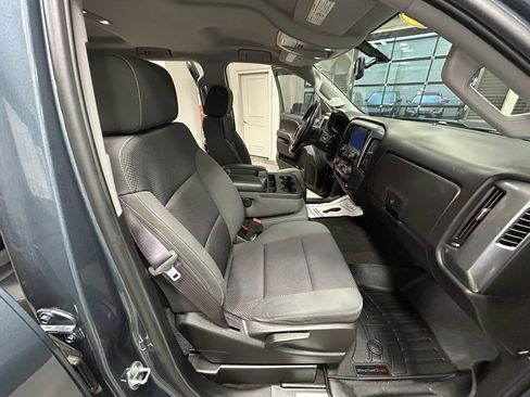Used 2015 Chevrolet Silverado 3500 LT w/ LT Convenience Package image 37