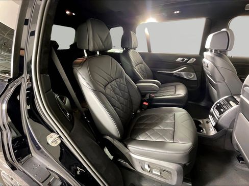 New 2027 BMW X7 xDrive40i w/ Executive Package AWD/4WD image 14