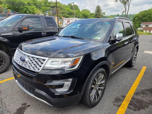 Used 2017 Ford Explorer Platinum AWD/4WD image 1