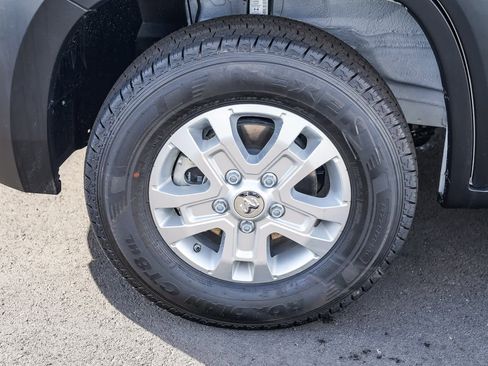 New 2026 RAM ProMaster 1500 w/ Quick Order Package 22G SLT image 9