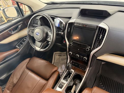 Used 2019 Subaru Ascent Touring image 11
