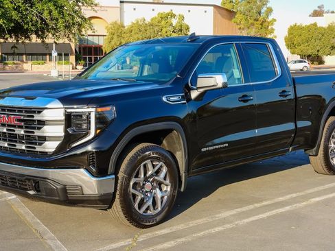 New 2026 GMC Sierra 1500 SLE w/ Preferred Package AWD/4WD image 3