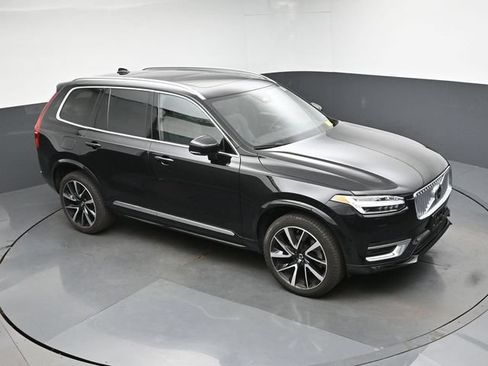 Used 2024 Volvo XC90 B6 Ultimate w/ Protection Package Premier AWD/4WD image 18