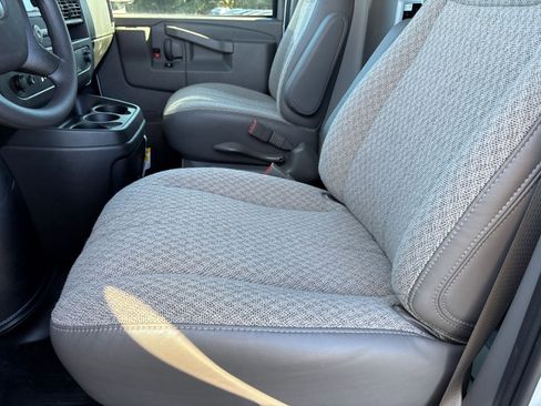 New 2025 GMC Savana 3500 w/ Power Convenience Package image 22