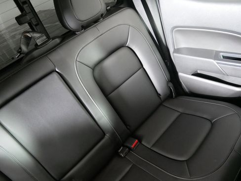 Used 2022 Chevrolet Colorado ZR2 image 14