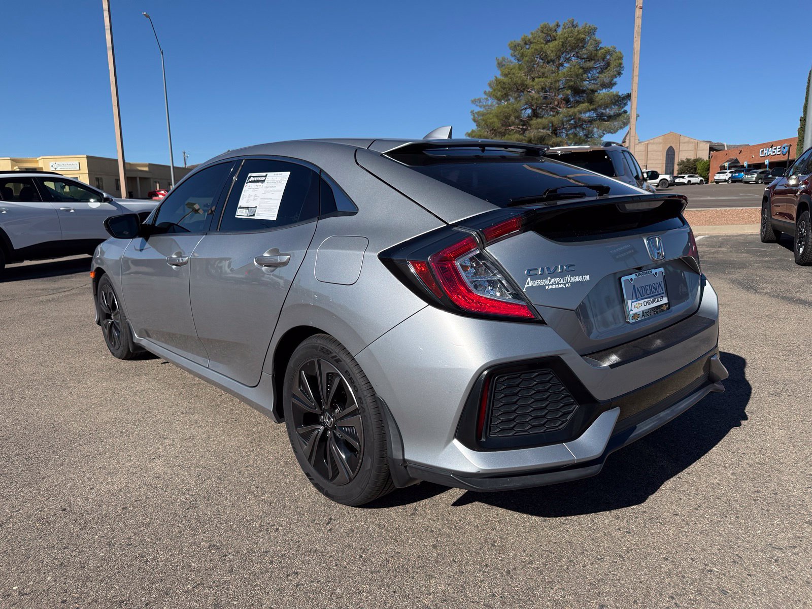 Used 2018 Honda Civic EX image 9