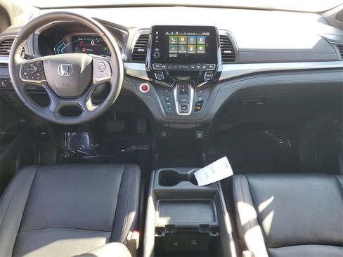 Certified 2023 Honda Odyssey Sport image 12