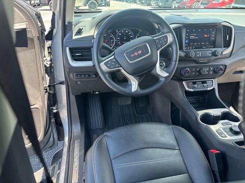 Used 2024 GMC Terrain Denali w/ Denali Premium Package AWD/4WD image 41