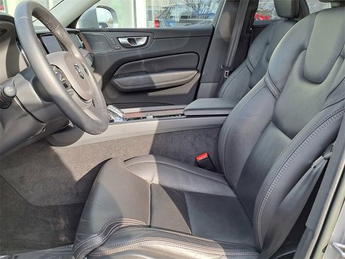 Used 2023 Volvo XC60 B5 Ultimate w/ Climate Package image 20