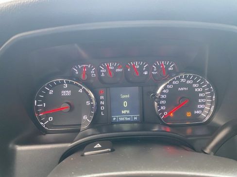 Used 2018 Chevrolet Silverado 1500 Custom w/ Custom Value Package image 15