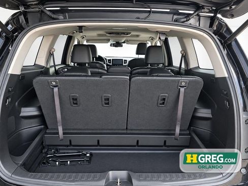 Used 2018 Honda Pilot Touring image 17