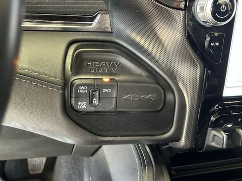 Used 2022 RAM 2500 Limited w/ Night Edition image 19