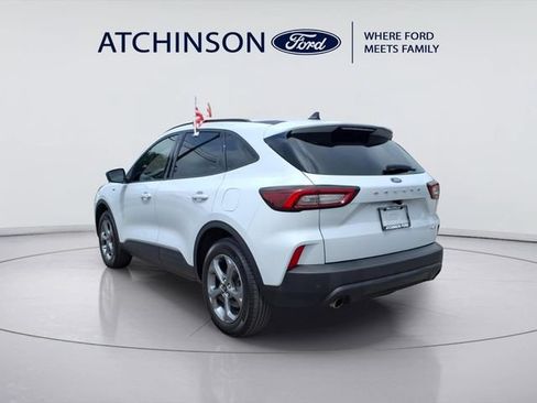 Used 2025 Ford Escape ST-Line w/ Tech Pack #1 AWD/4WD image 7