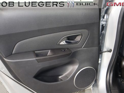 Used 2014 Chevrolet Cruze LT w/ All-Star Edition image 11