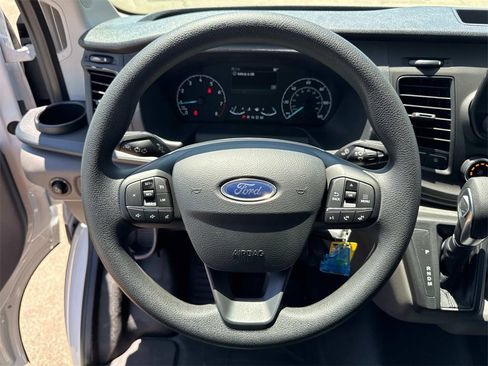 New 2025 Ford Transit 250 Low Roof image 8