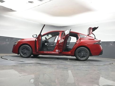 New 2026 Nissan Sentra SV image 41