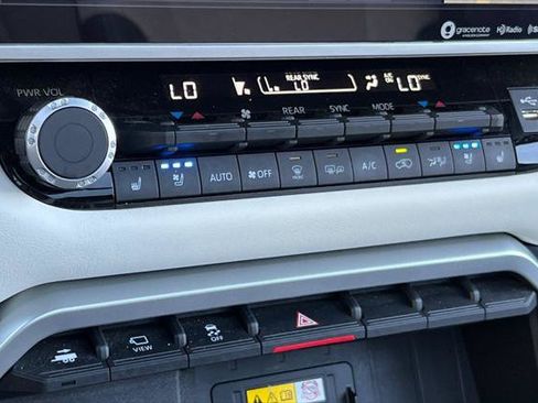 Certified 2024 Toyota Sequoia Capstone AWD/4WD image 24