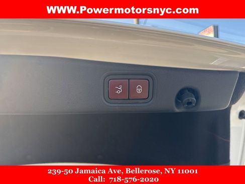 Used 2022 Mercedes-Benz E 350 4MATIC Sedan w/ AMG Line Exterior image 23