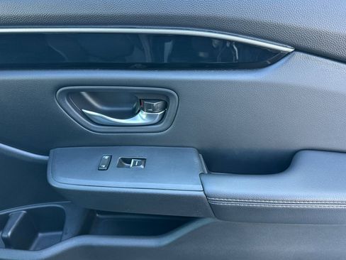 Used 2025 Honda Pilot EX-L image 22