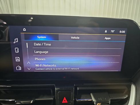 Used 2025 Chevrolet TrailBlazer LT AWD/4WD image 22