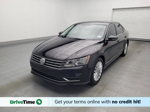 Used 2017 Volkswagen Passat 1.8T SE image 1