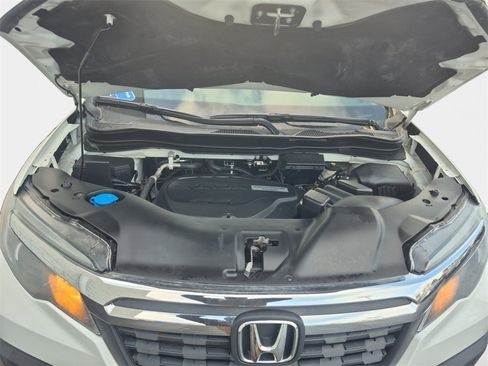 Certified 2019 Honda Ridgeline RTL image 24