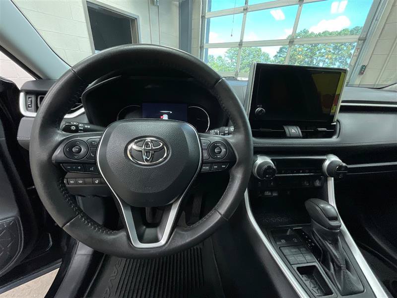 Used 2023 Toyota RAV4 XLE w/ XLE Grade Weather Package AWD/4WD image 14