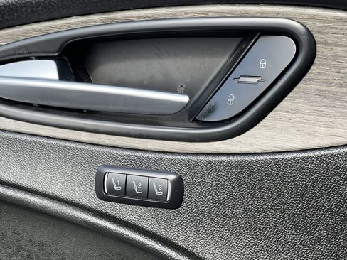 Used 2022 Alfa Romeo Stelvio Ti image 18