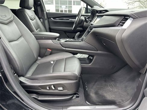 Certified 2023 Cadillac XT5 Premium Luxury image 19