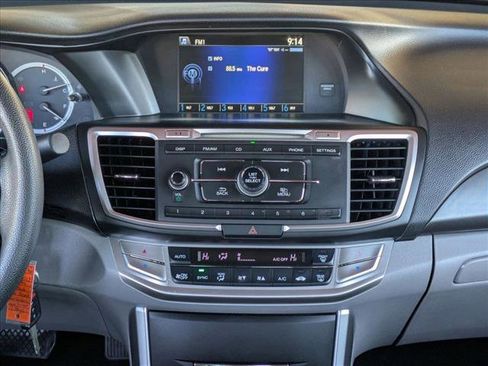 Used 2014 Honda Accord LX image 9