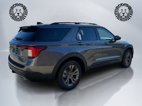 New 2026 Ford Explorer Active w/ Active Comfort Package AWD/4WD image 6