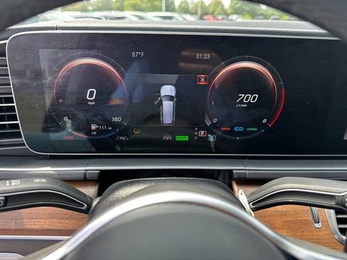 Used 2023 Mercedes-Benz GLS 450 4MATIC image 43