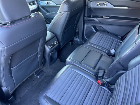 New 2025 Ford Explorer ST-Line w/ ST-Line Street Pack image 11