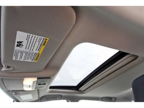 Used 2025 Nissan Altima 2.5 SR w/ SR Premium Package FWD image 28